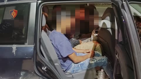 U kap duke transportuar 7 bangladeshas më makinë drejt Kosovës, arrestohet 40-vjeçari