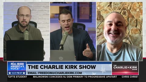 VIRAL SUPER BOWL BAR MOMENT