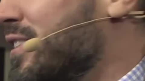 Breaking⛔️Protestors disrupt church for Pastor's role as ICE director