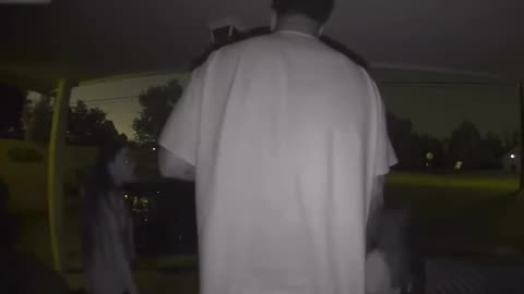 Man saves two little girls from being kidnapped, not all heroes wear capes.