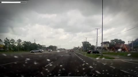 Truck Cuts Into Traffic, Pays the Price! | Dashcam Stories