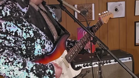 Trent Page plays Buddy Holly.