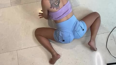 TWERK THAT THANG WHITE GIRL