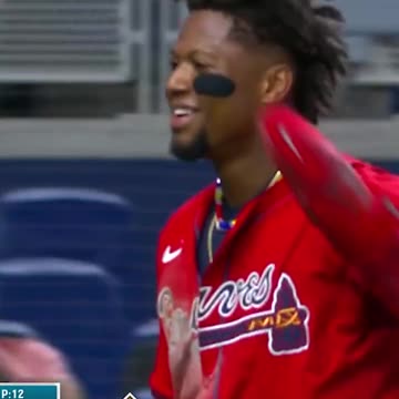 Ronald Acuña Jr. voló por las bases