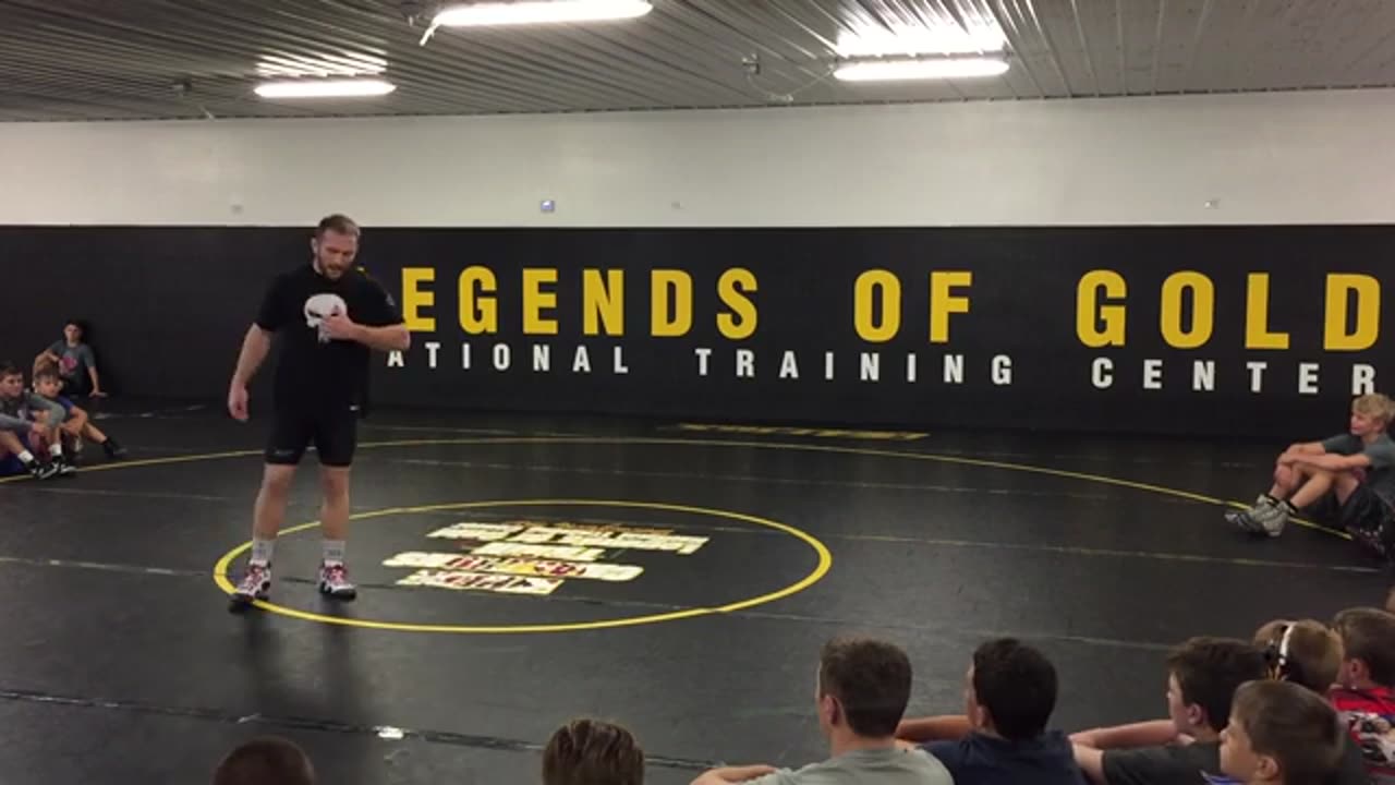 Kyle Snyder Stance and Motion Drill at Legends of Gold
