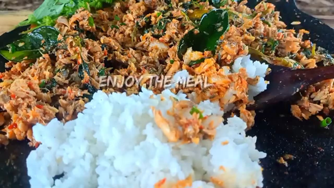🔥Cook Spicy Mackerel Eaten with Hot Rice🍚🐟