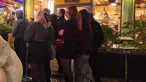 Liverpool Nightlife. Very cold. Girls freezing