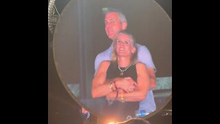 Renuncia el CEO que fue ‘pillado’ con su amante en un concierto de Coldplay