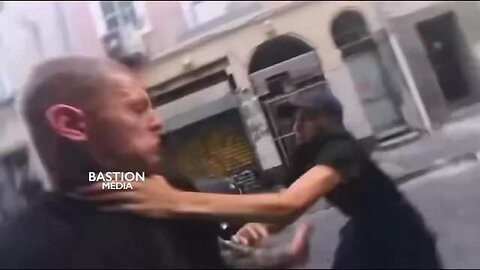 DUTCH YOUTUBER VISITS MARSEILLES 👜 WHERE HE IS ATTACKED FOR HIS BAG