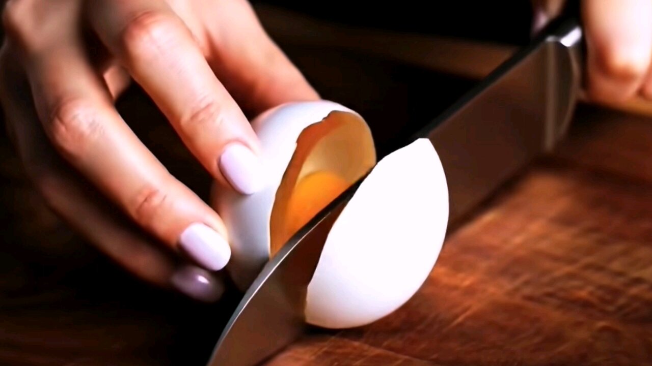 AI ASMR Glass Fruit Cutting video