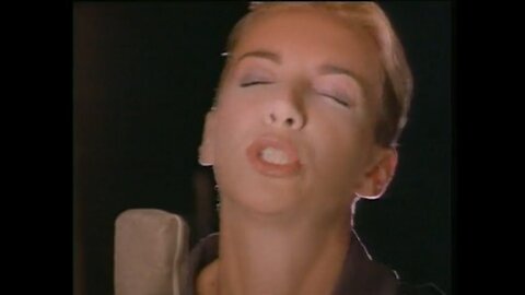 Highlights of Annie Lennox – Diva (BBC 1982) Rare Vintage Performance