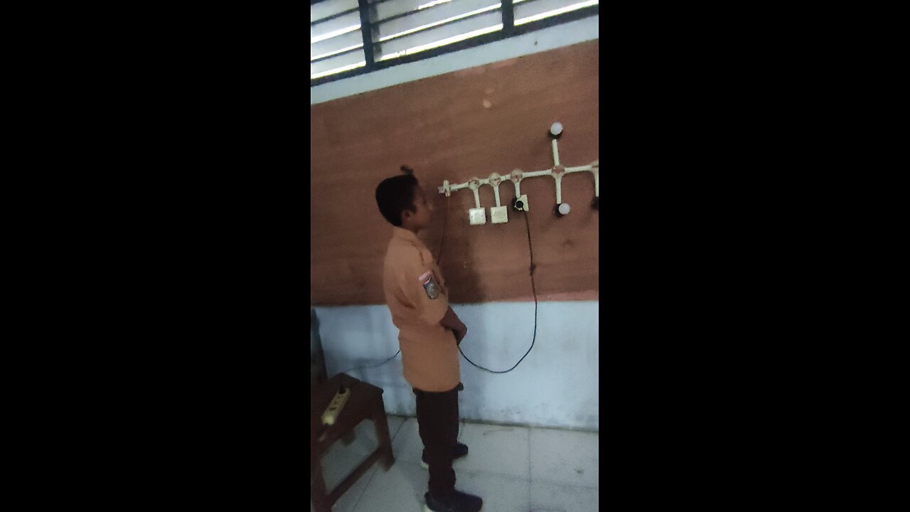 PRAKTEK LISTRIK
