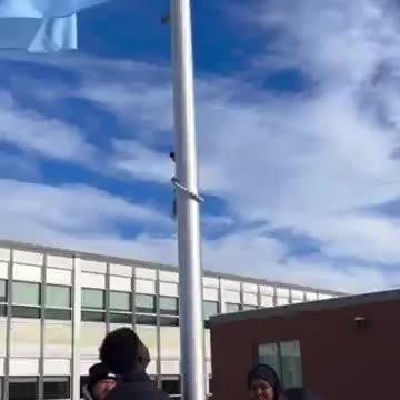 Winooski School District in VT raises the Somalian flag
