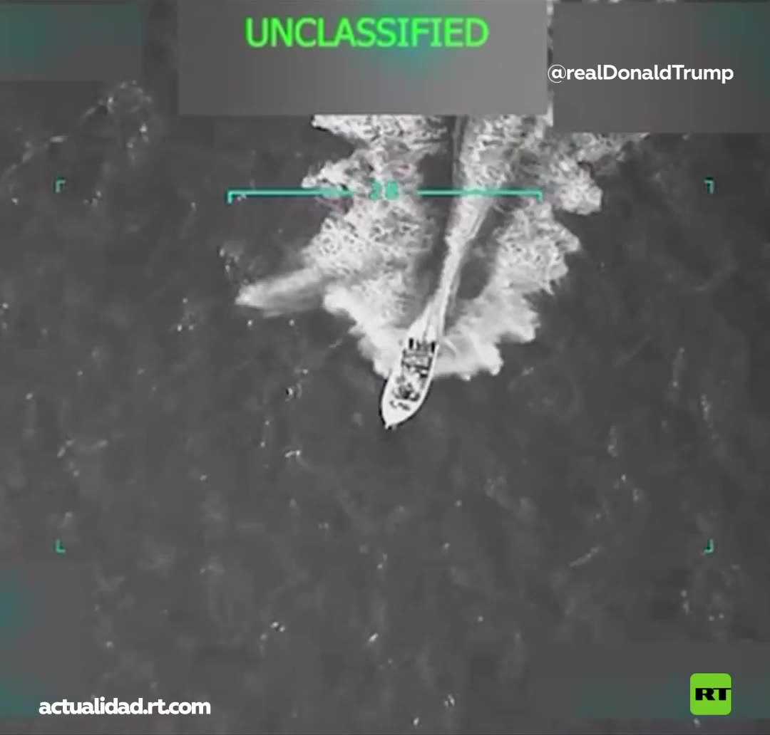 Trump muestra el ataque mortal contra un "narcobarco" que, dice, procedía de Venezuela