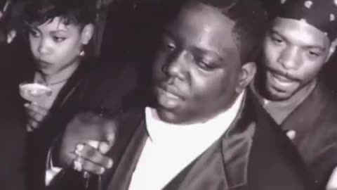 THE NOTORIOUS B.I.G. - Dead Wrong (feat. Eminem) (Official Music Video)