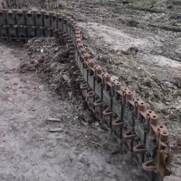 Inspection of the burned Abrams