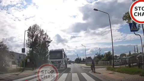 Owieczki drogowe - winni zawsze rowerzyści, inżyniery nigdy.