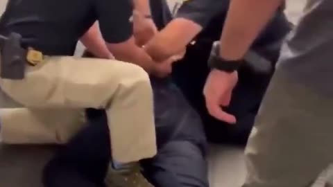 US Senator Alex Padilla Is Assaulted At Kristi Noem Press Conference