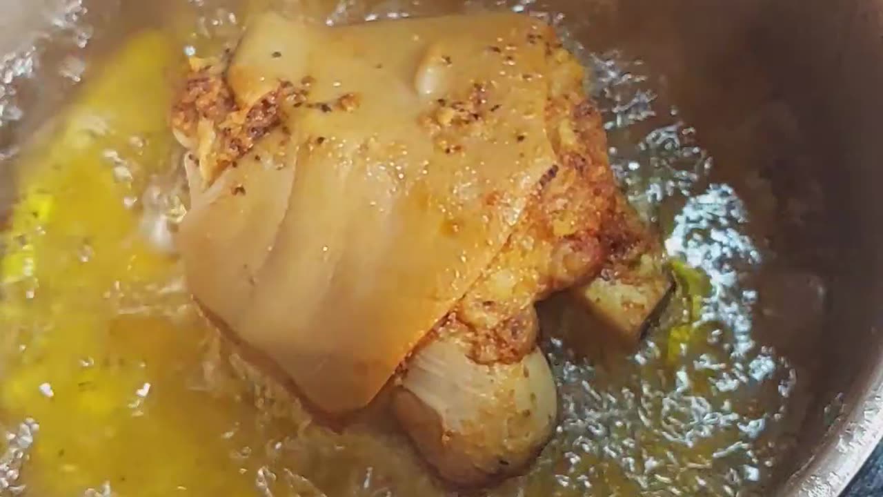 Panlasang Pinoy! Ultimate Crispy Pata Recipe | Filipino Pork Knuckles! Juicy & Crispy Pork Knuckles