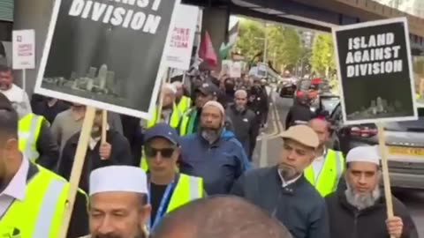 Bangladeshi Muslims don't want British patriots to rally in London