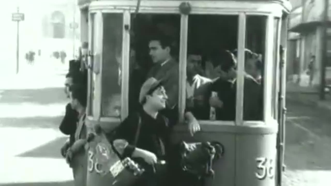 SEVDADIR BENİ YAKAN