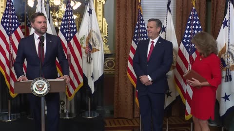 🇺🇸 VICE PRESIDENT JD VANCE SWEARS IN JOHN RATCLIFFE AS CIA DIRECTOR! 🏛️🔍