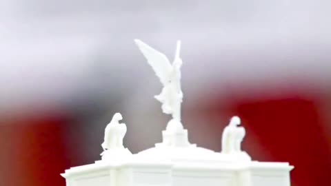 President Trump's wants to build the Triumphal Arch