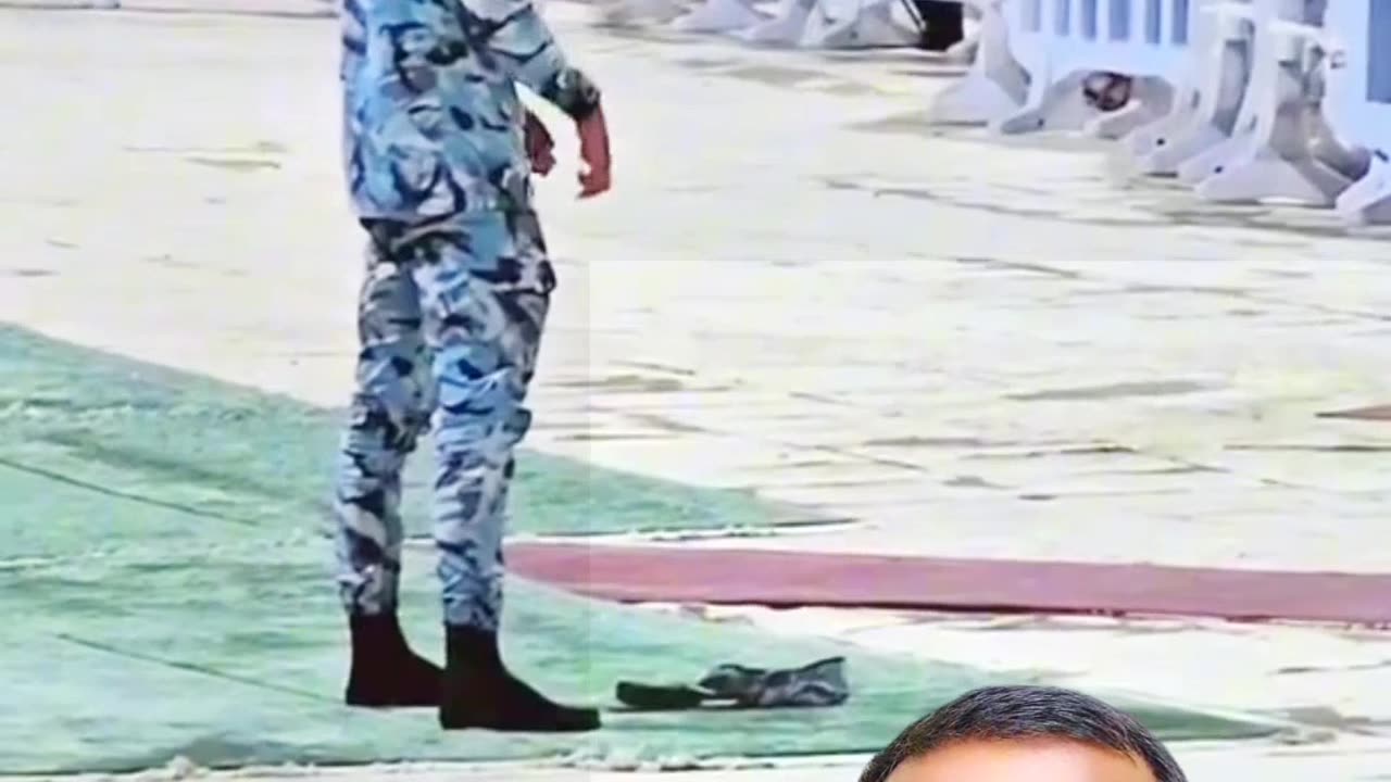 "সরকারি চাকরিজীবীর কাবা সফর 🕋"