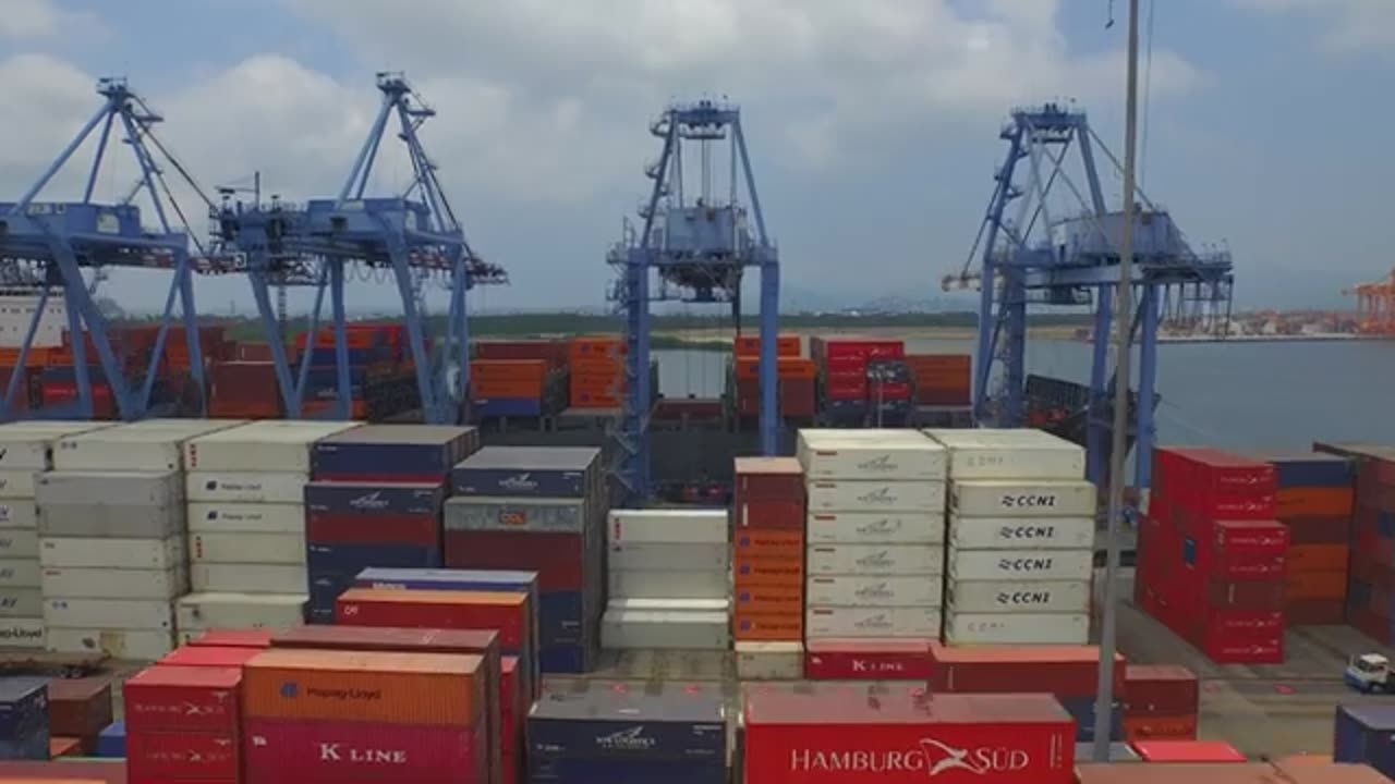 China TURNS AGAINST Xi Jinping - U.S. Tariffs COLLAPSE China's Economy