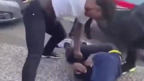 All Out Nigger Beatdown In DA STREET