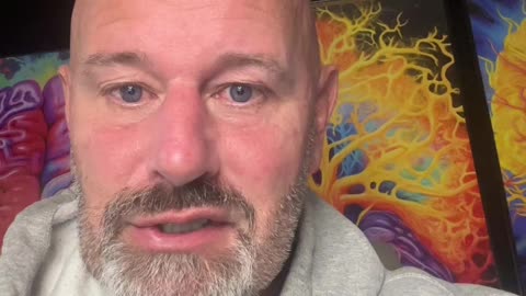 3 Things Crying Does To Your Brain Based On The Research