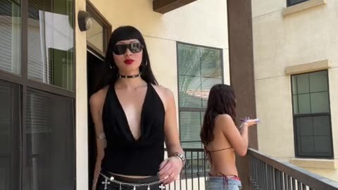 We will admire this tgirl