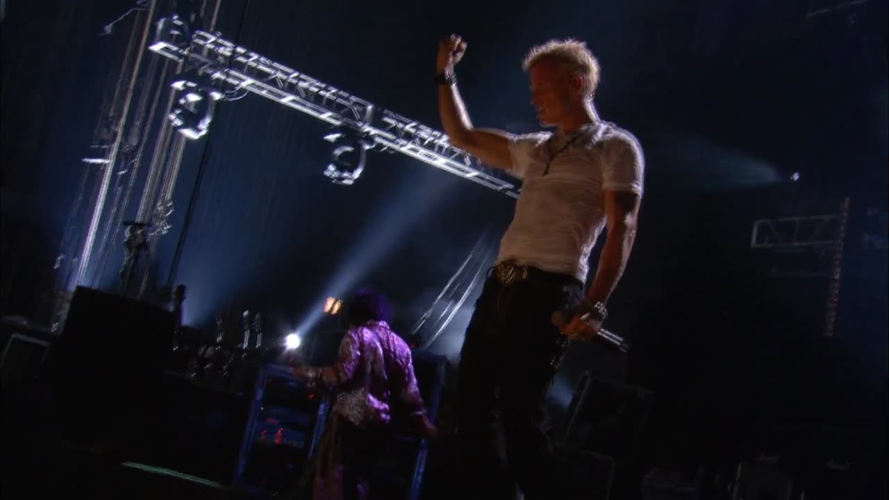 Flesh for Fantasy - Billy Idol (live)
