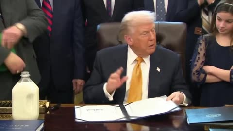 🚨 BREAKING: By stroke of pen, President Trump OVERTURNS Obama-era ban on whole milk...