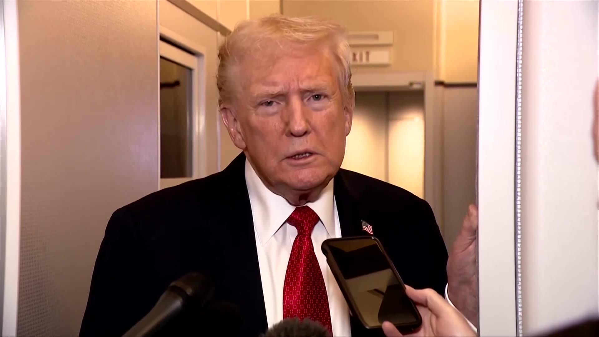 Trump says Gaza ceasefire between Israel and Hamas still in effect