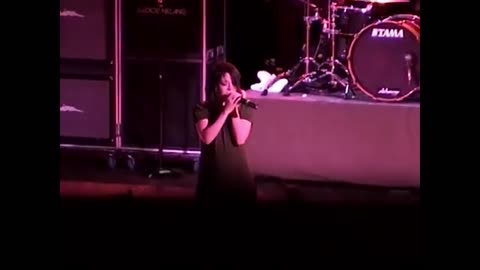 Flyleaf - I'm Sorry (LiveMilwaukee-2007)