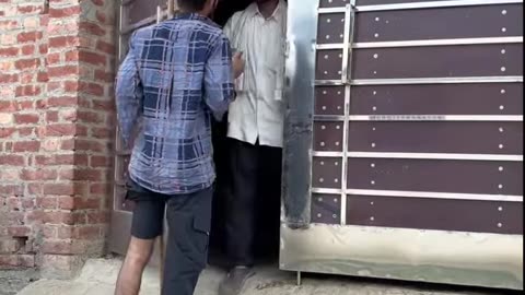 Kuch galat bola kya😂