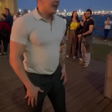 When do you show what you learned from Muay Thai? 😁