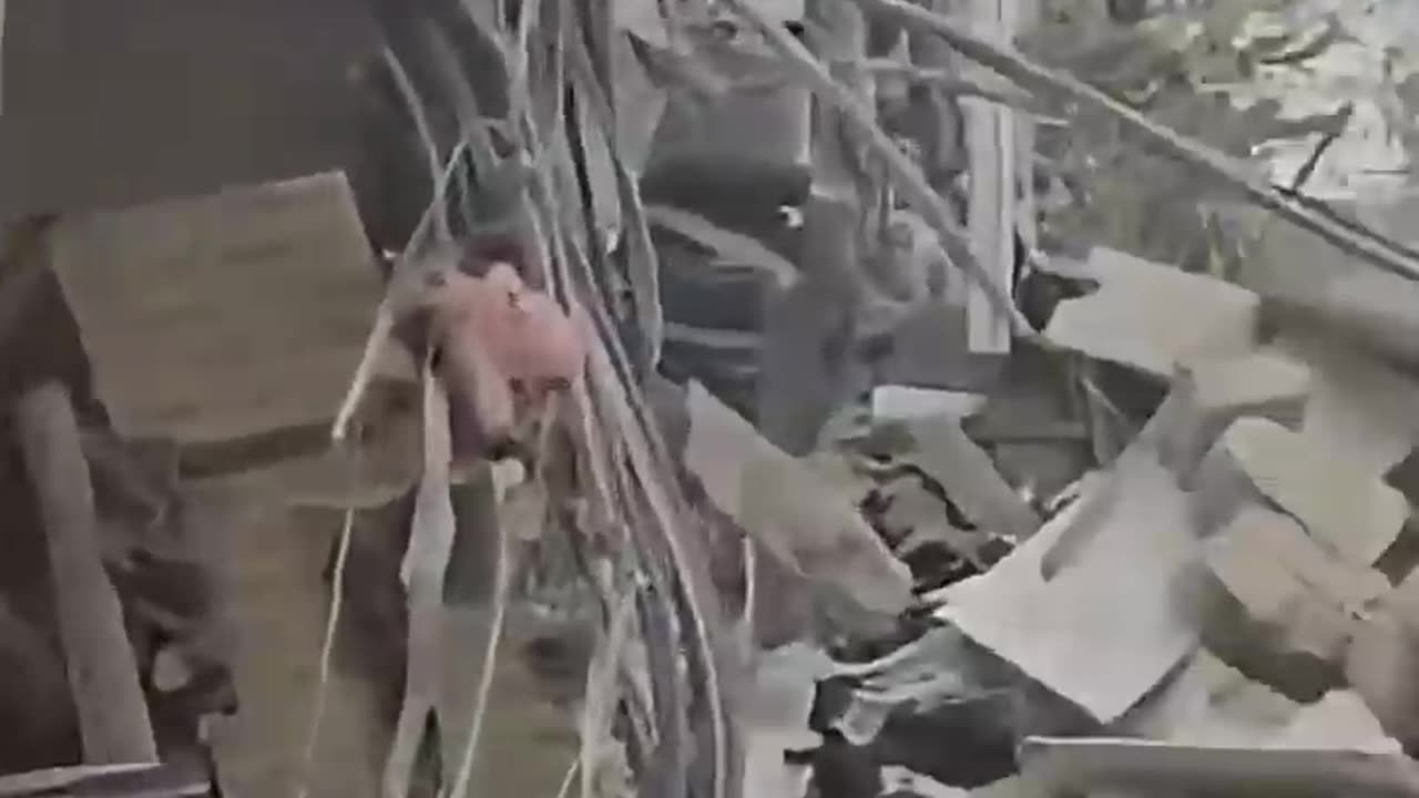 Iran strikes Tel Aviv following US attack - news.com.au