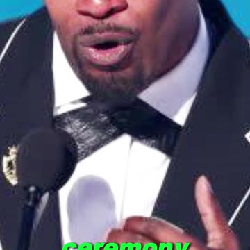 Jamie Foxx Thanks God in Tearful Speech After 2023 Health Scare Near-Death - WorldEye