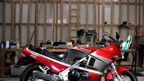 Customizing the Exhaust System on a GSX400S