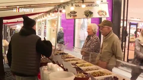 Francia enfrenta la ira de jubilados por el nuevo presupuesto de Macron