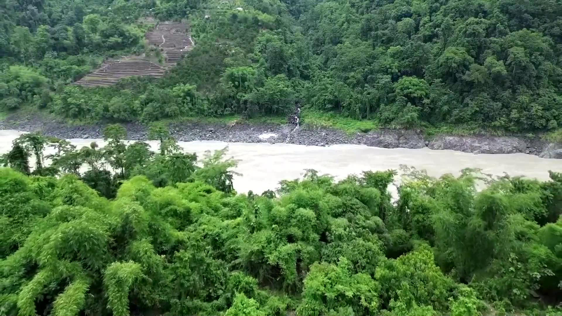 Indias racing to build a mega dam, but villagers are fighting back