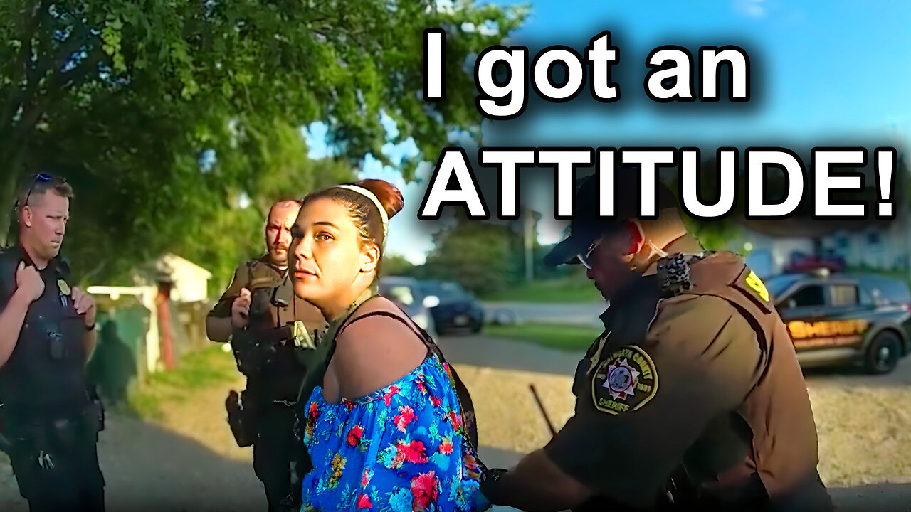When Entitled Karens Refuse To Get Arrested