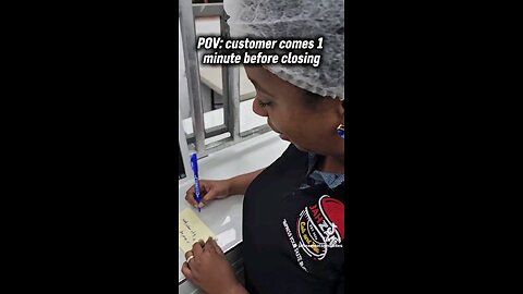 Trini Chef told the customer "I done wuk"🤣🇹🇹💯