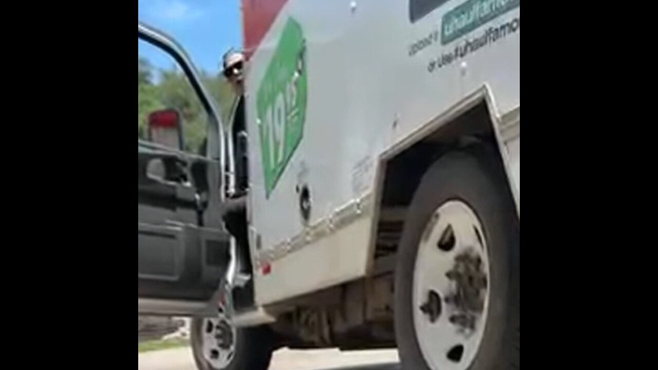 IP2 Stories - Surfer Arguing With His Girl AGAIN This Time at a Storage Facility