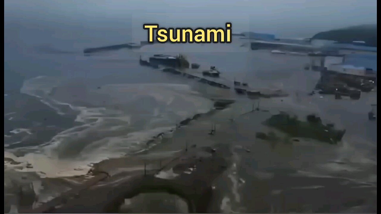 Tsunami Warning After Massive Quake in Russia 🌊⚠️