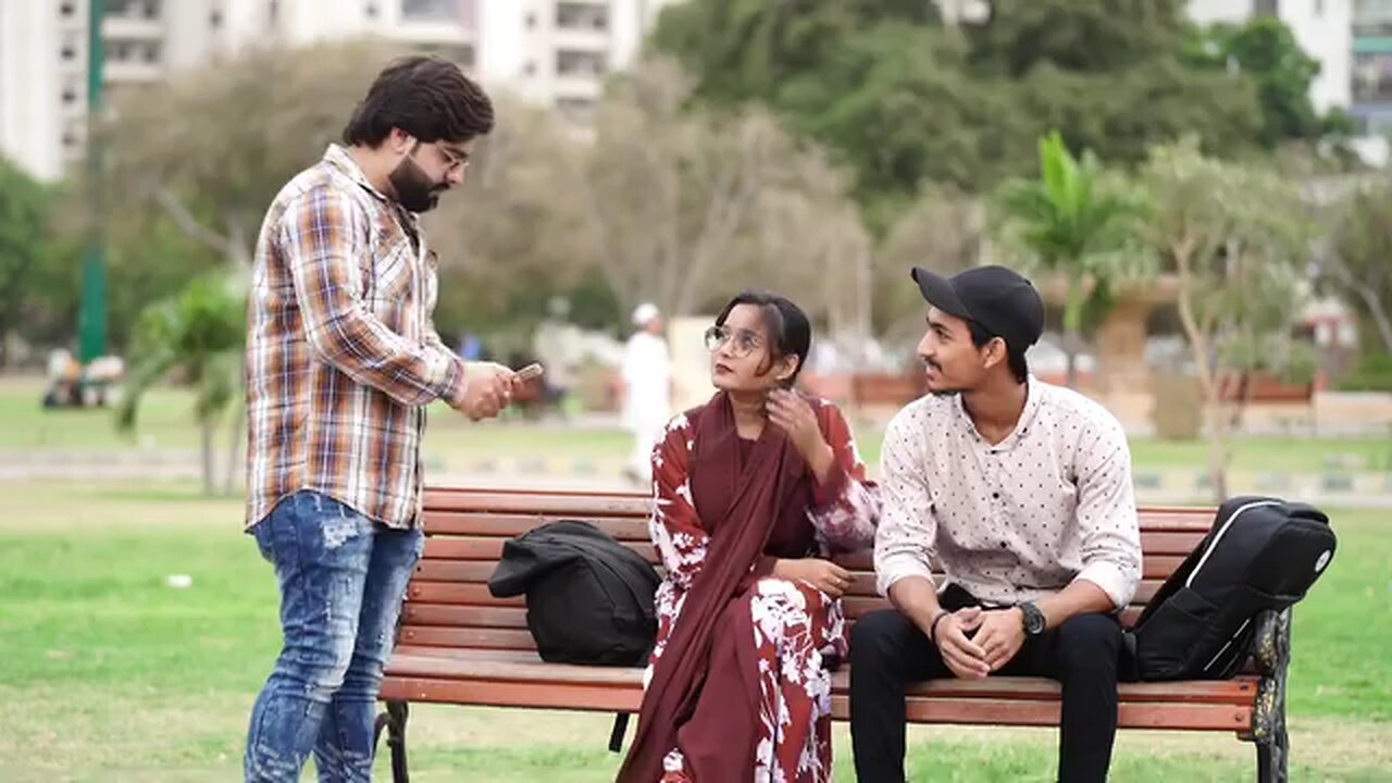mehran hashmi funny prank videos