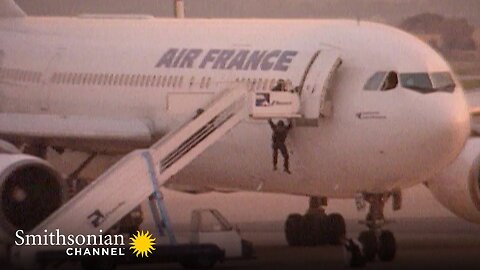 French Special Forces Storm a Air France Flight 🇫🇷 Air Disasters | Kidnapped Smithsonian