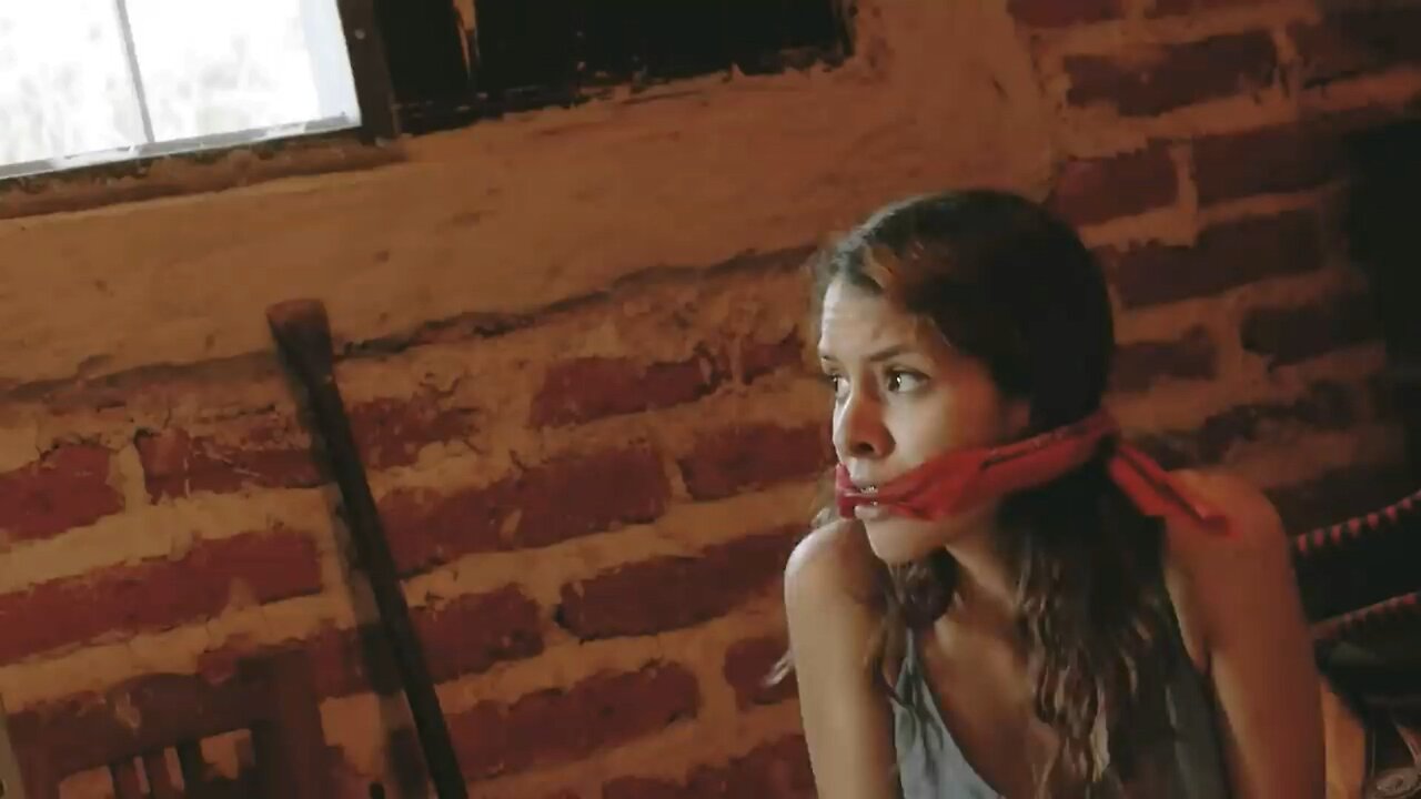 Escape de la muerte (gagged)